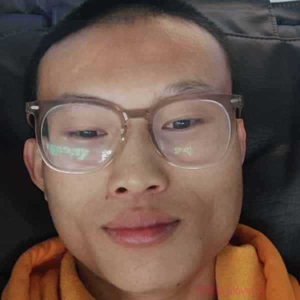 25岁岁四川单身帅哥 - 辽阳吉缘网