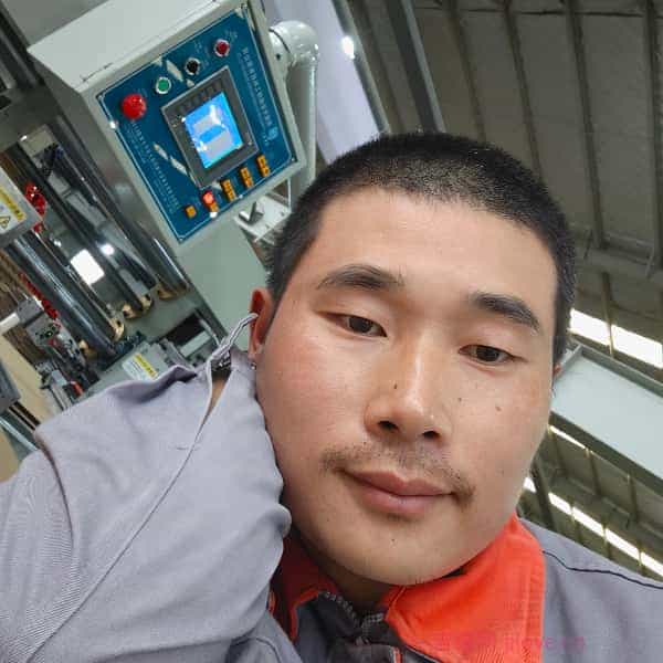 37岁岁江苏单身帅哥 - 辽阳吉缘网