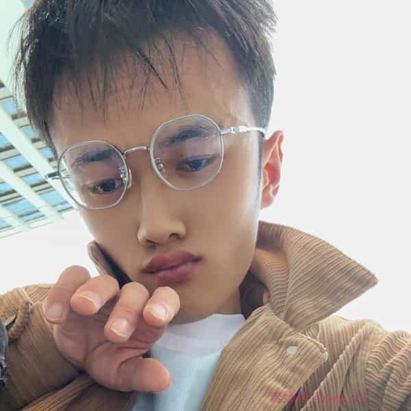 31岁岁贵州单身帅哥 - 辽阳吉缘网